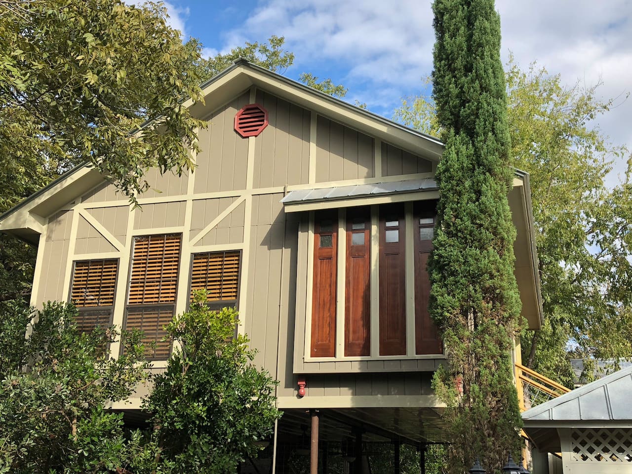 Schwestern Haus at Pecan Grove Estates