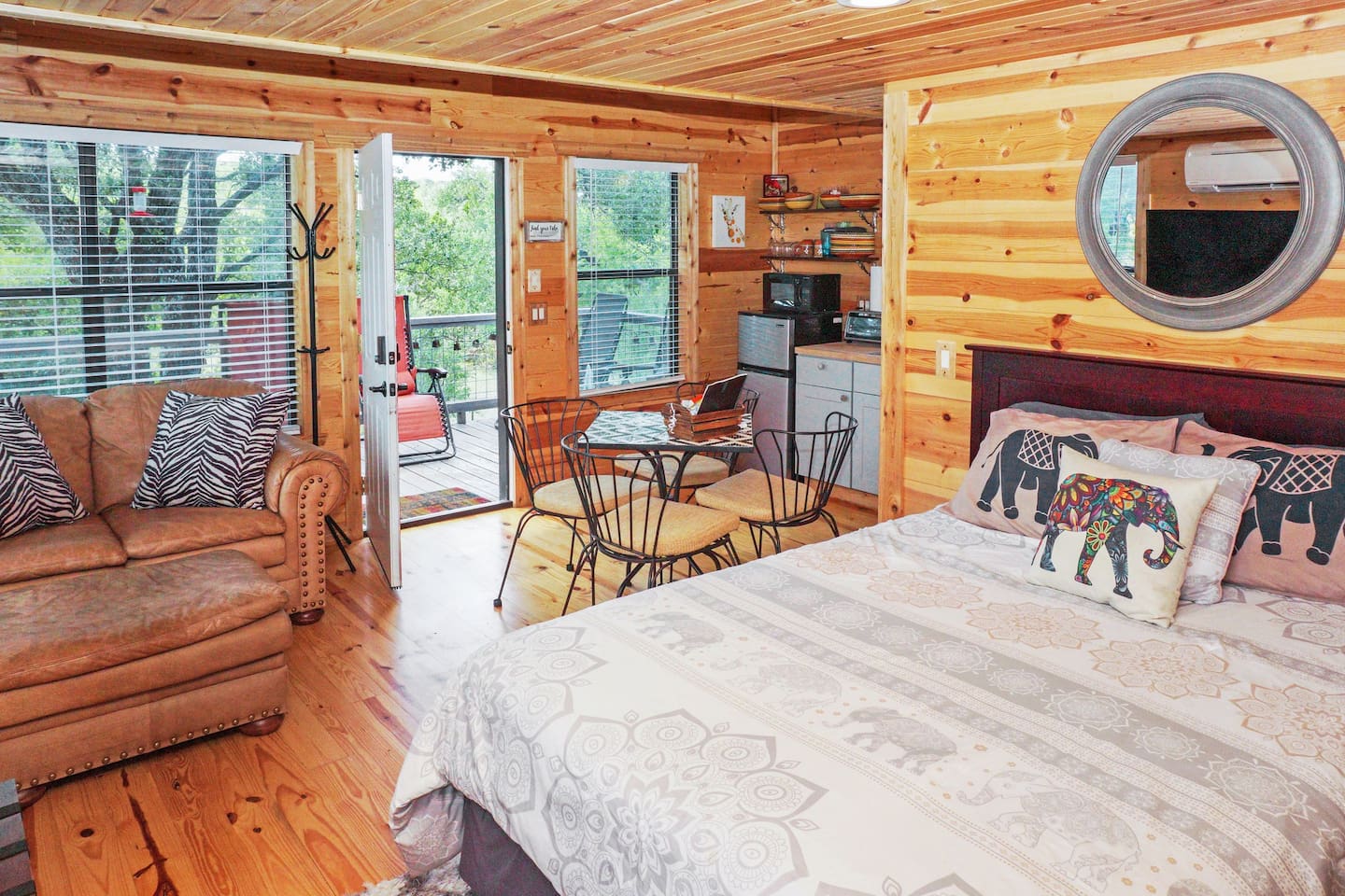 Treehouse Texas Cabins