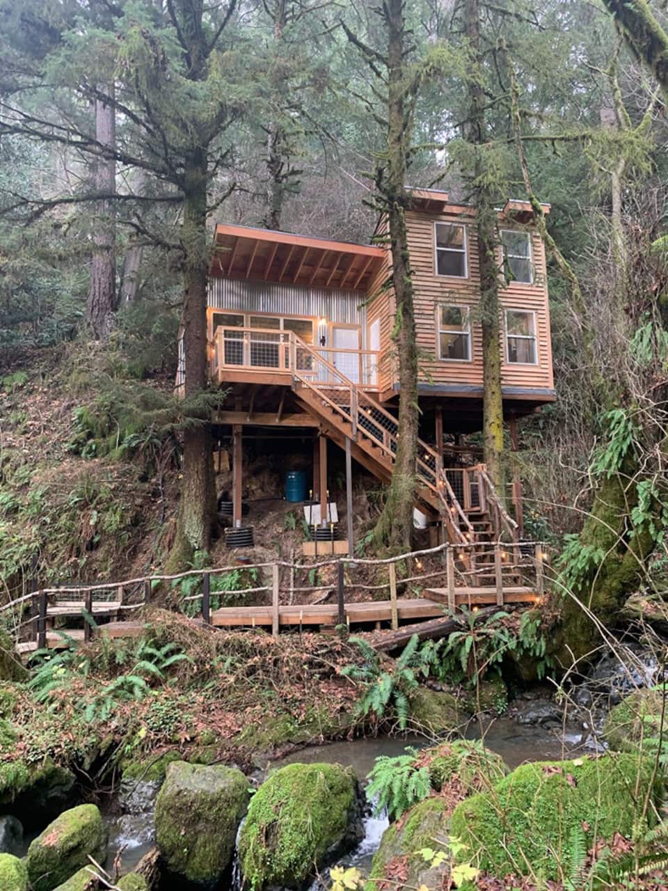 Lilly Glen Tree House at Taylor Creek Lodge