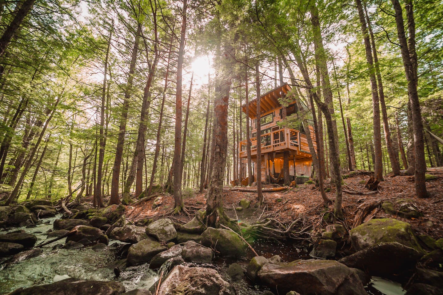 Lovely Treehouse in the Woods next to Stream