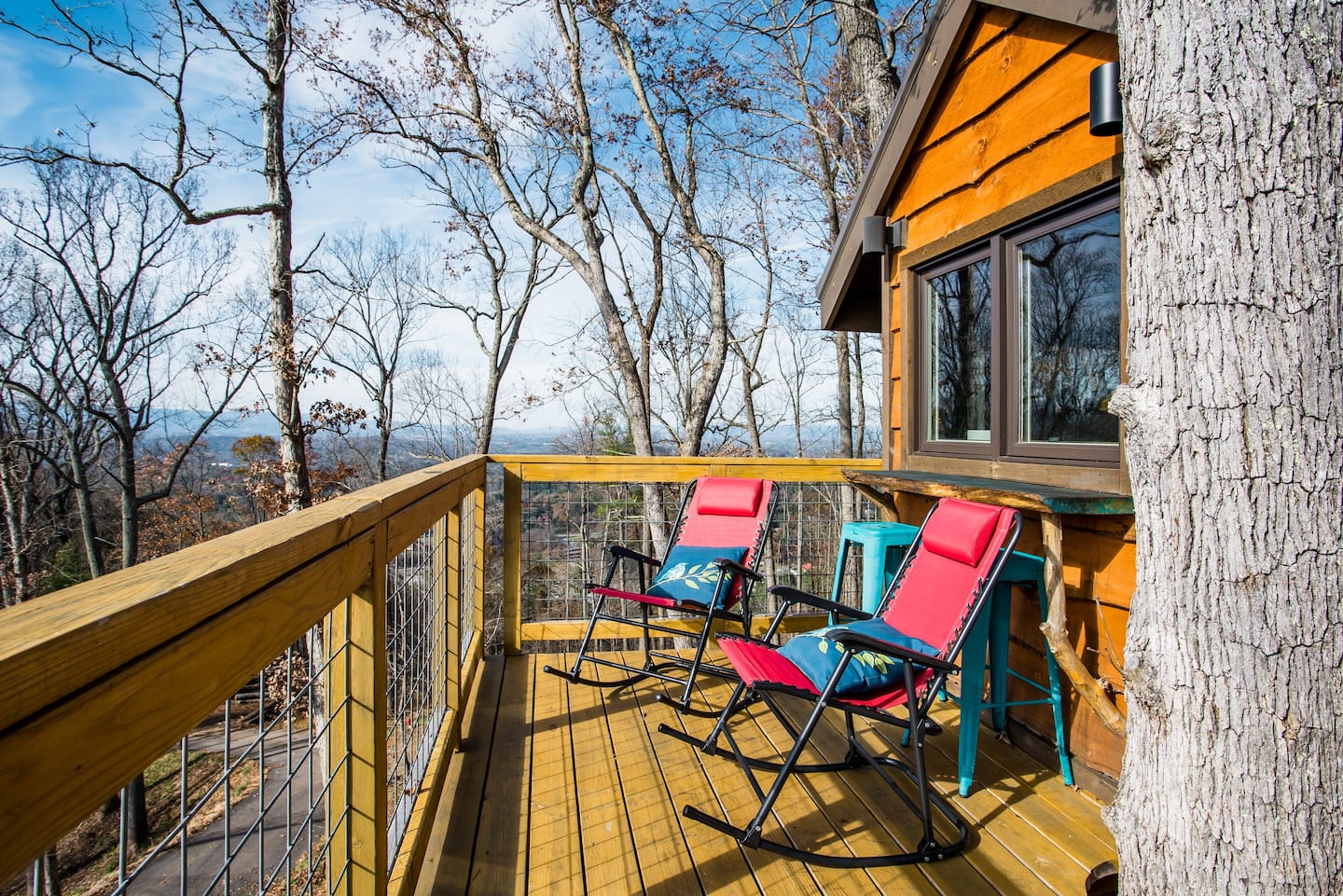 Sanctuary tennessee treehouse rentals