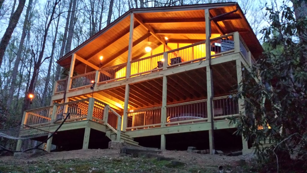 Treehouse Rental North Carolina