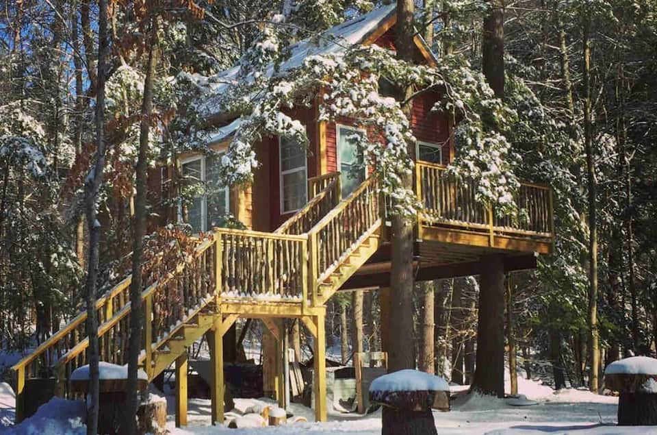 Treehouse at Plummer Shores