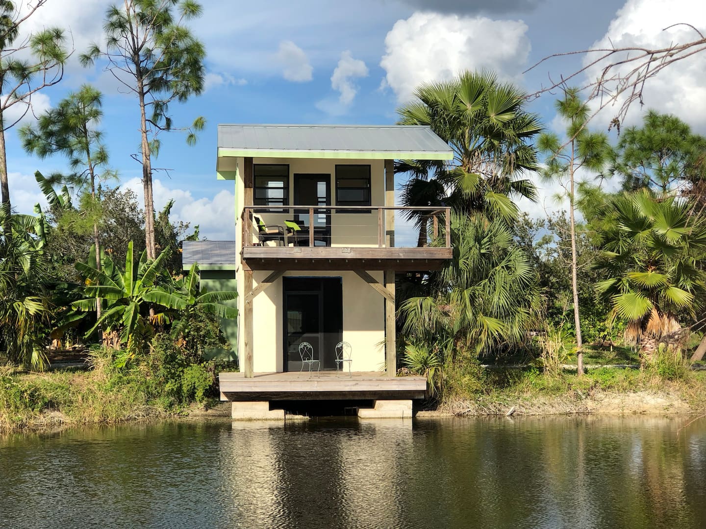 Treehouses in Florida Naples Lakefront bungalow