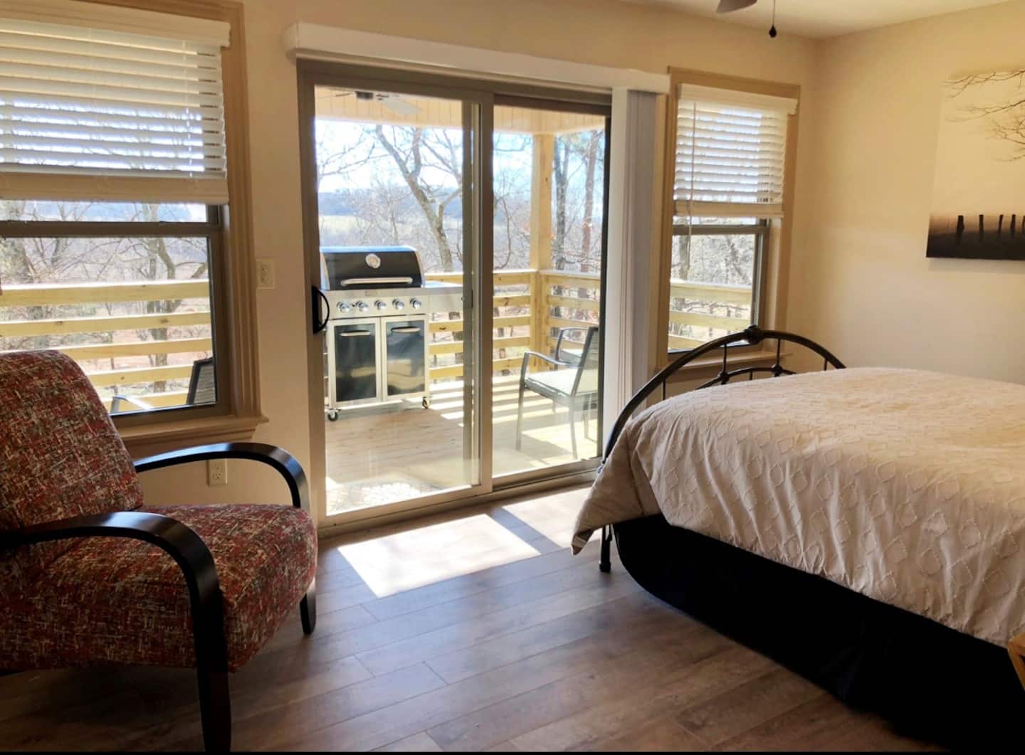 Kendra's Kabin at HV RV & Treehouse Resort
