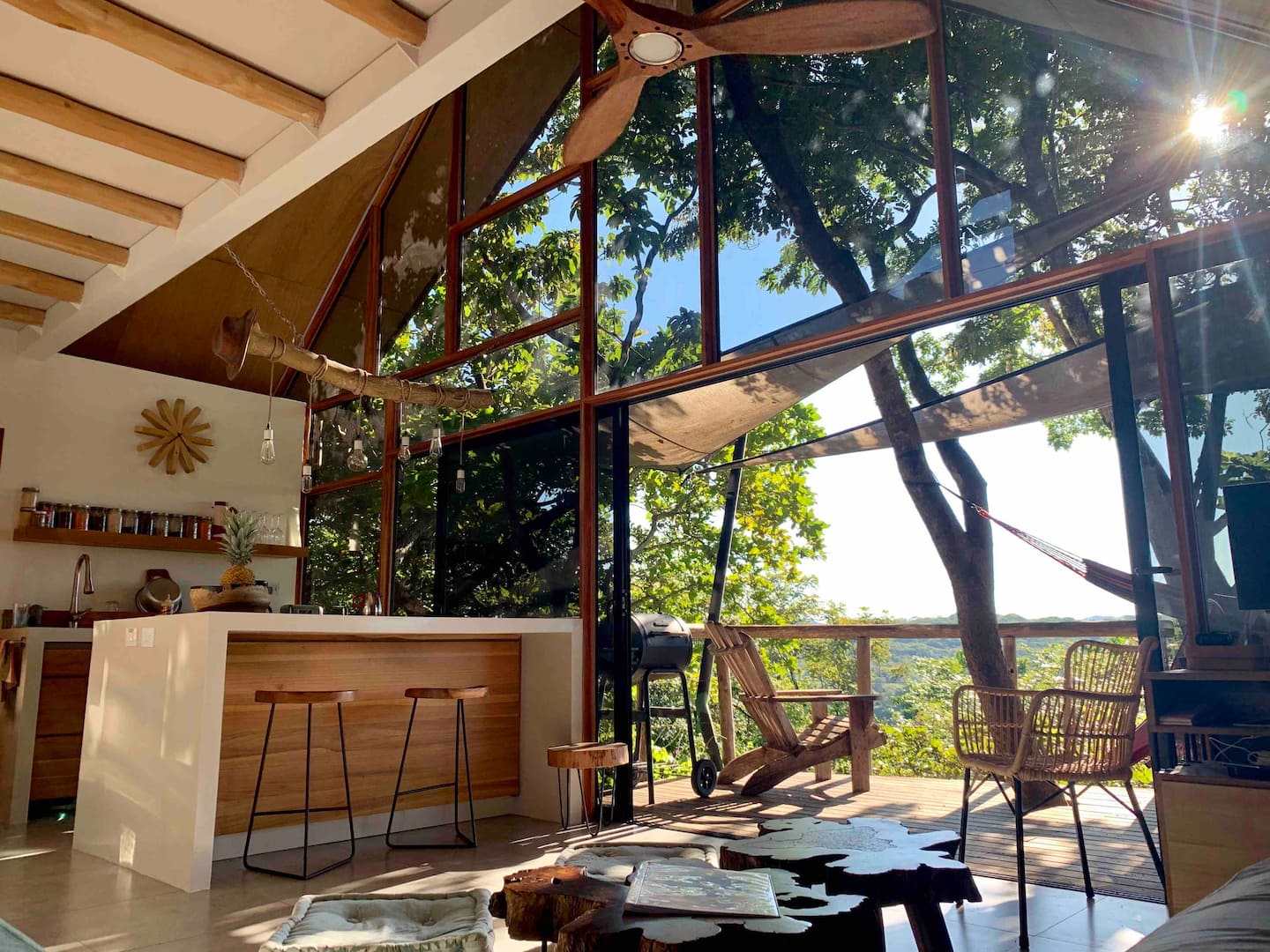 Modern Tree-House with beautiful mountain view