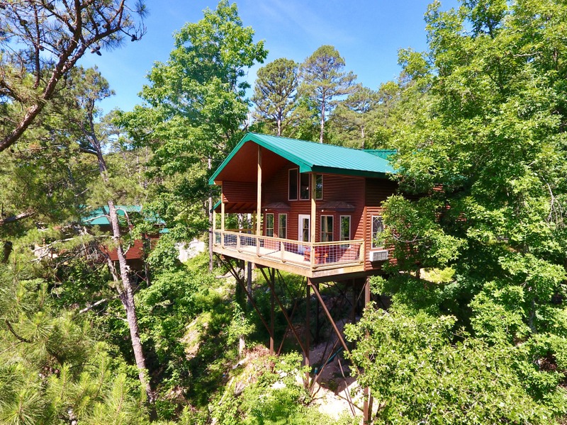 THE REDBUD TREE HOUSE