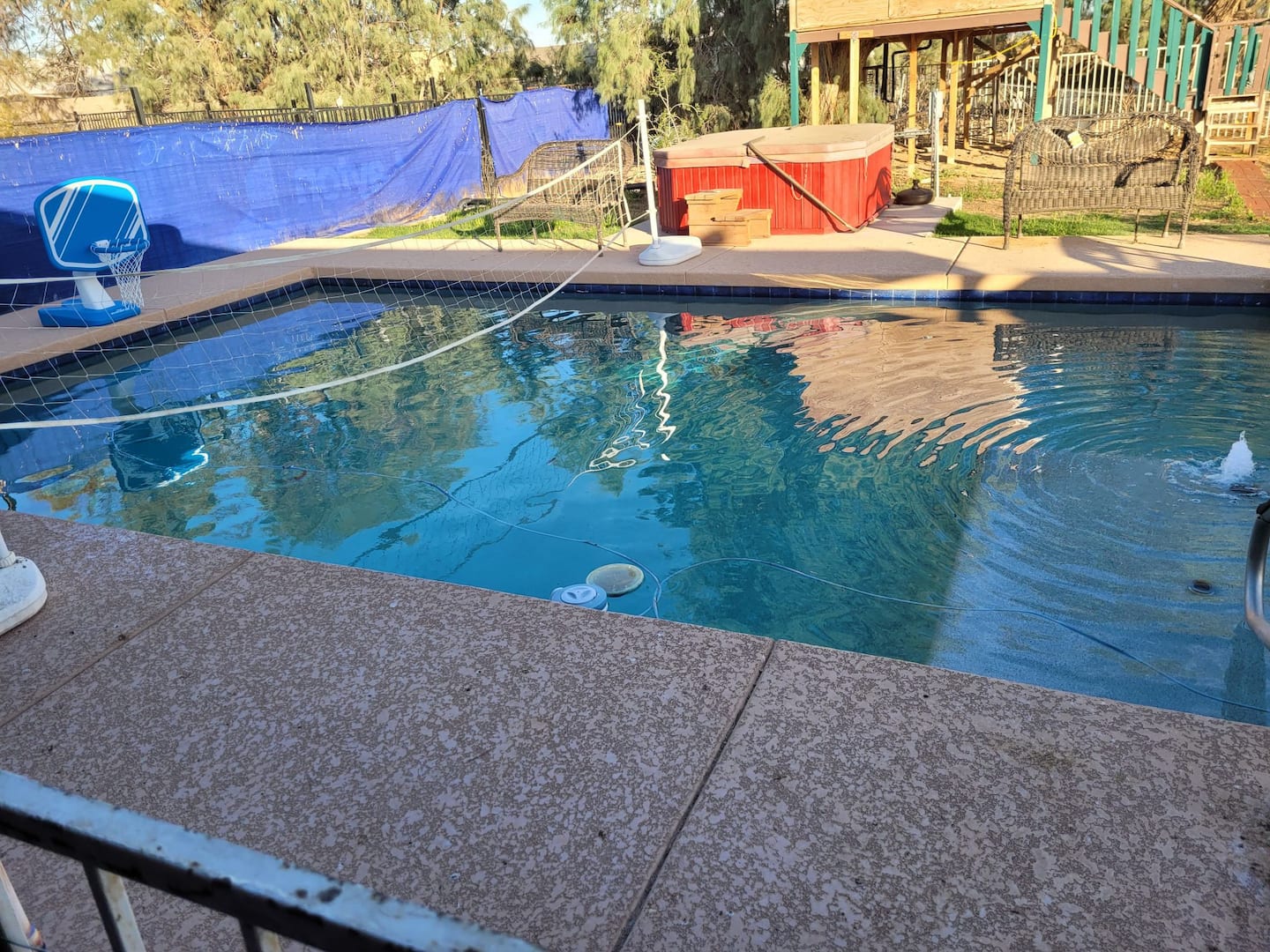 Arizona Treehouse Rental with swimming pool