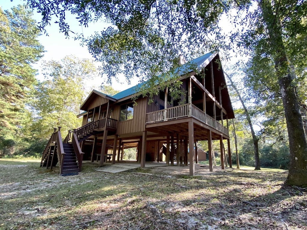 Creekside Cabin Treehouse Mississippi Rental