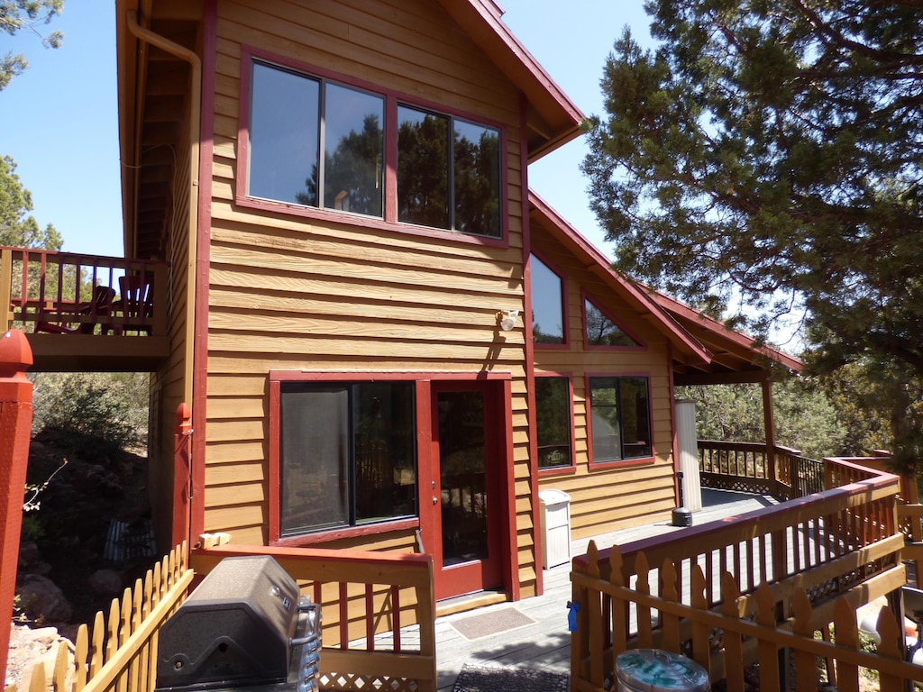 Luxury Cabin Tree house Rental Arizona