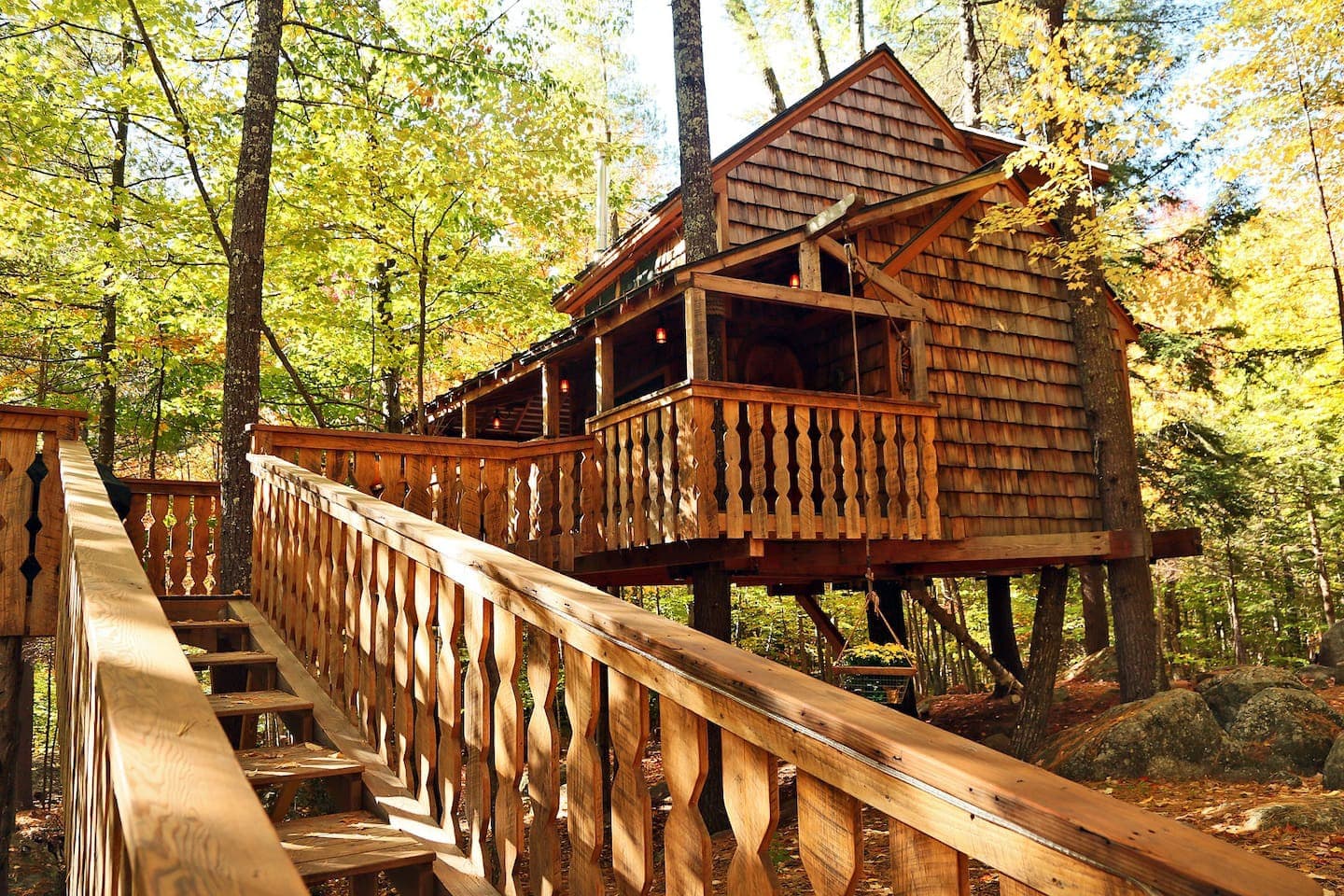Luxury Two-Story Four Season Treehouse Rental New Hampshire