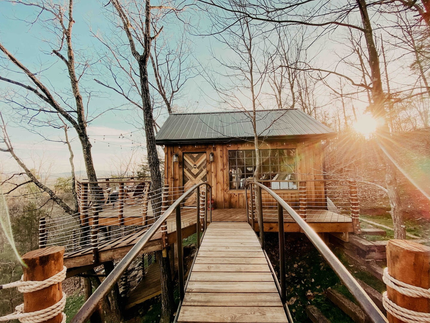 Mountaintop Luxury Treehouse at Selah Ridge Airbnb