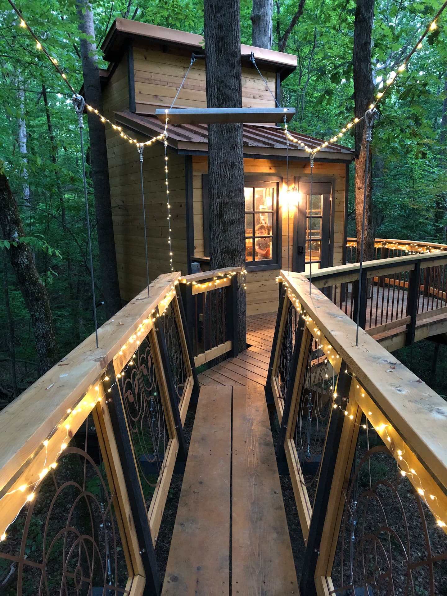 Owl in the Oak Treehouse Georgia Airbnb