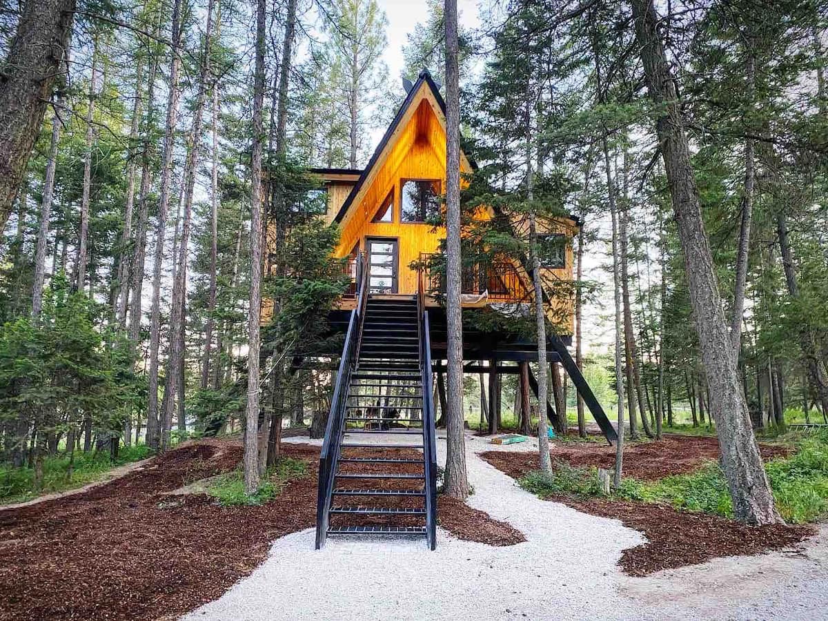 Raven's Nest Treehouse at MT Treehouse Retreat