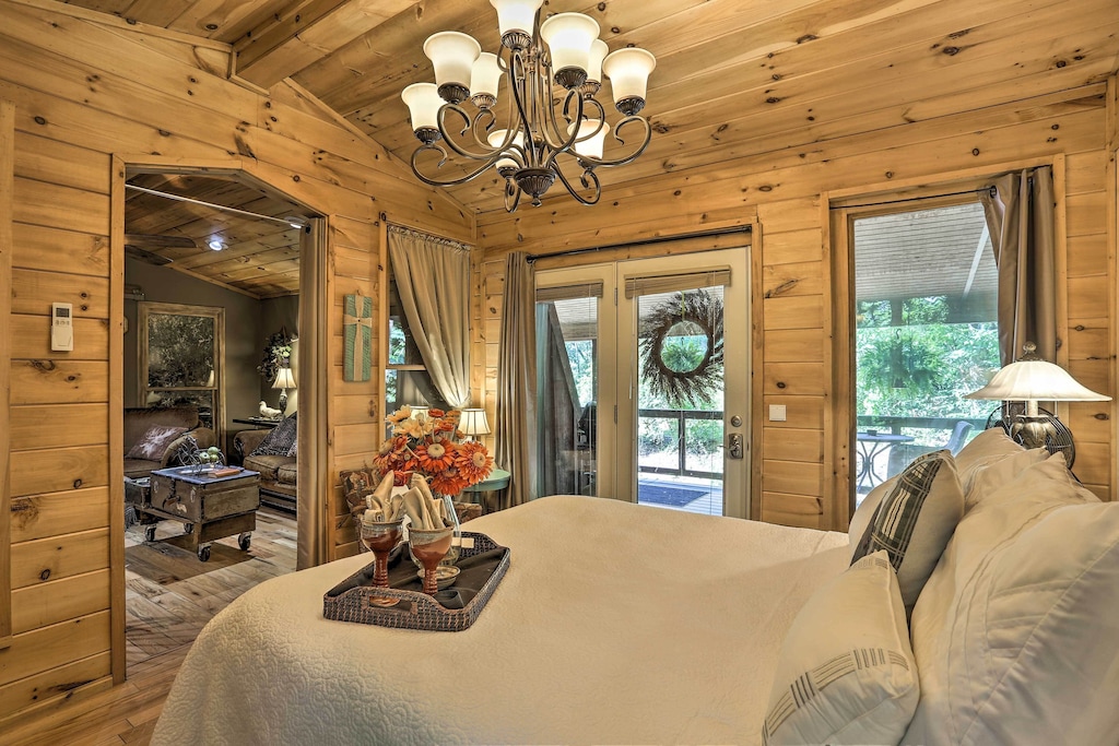 Romantic Treehouse Alabama