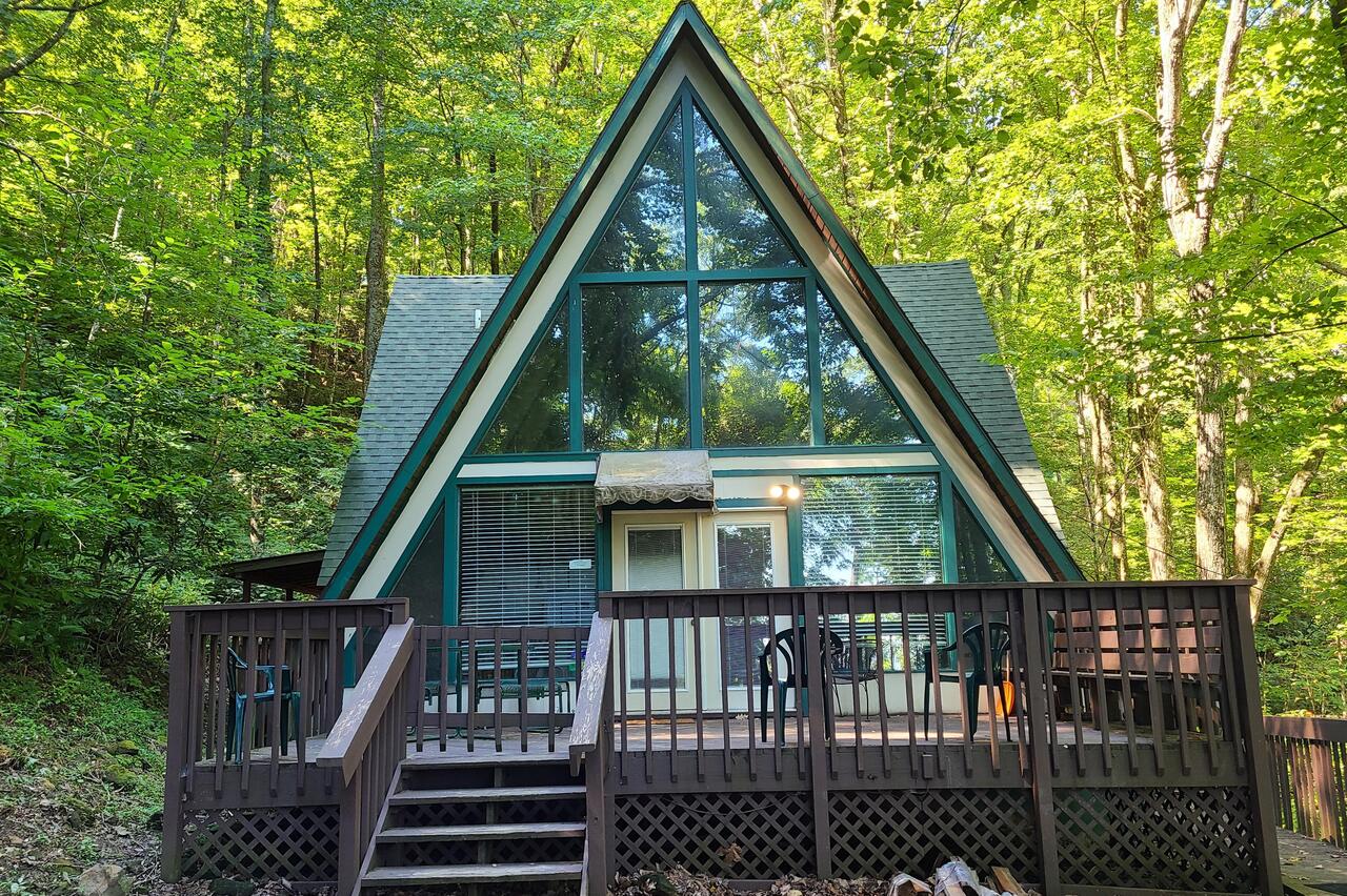 11 Incredible Treehouse Rentals in Gatlinburg Treehouse Trippers