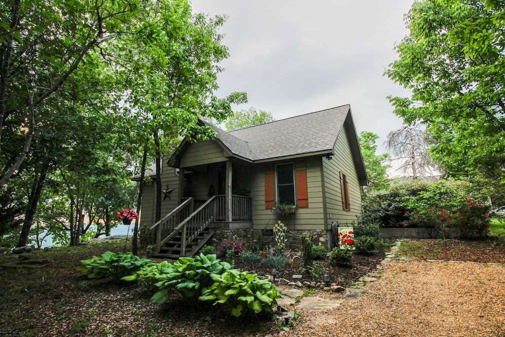 Stoneridge Cottage II Vacation Rental