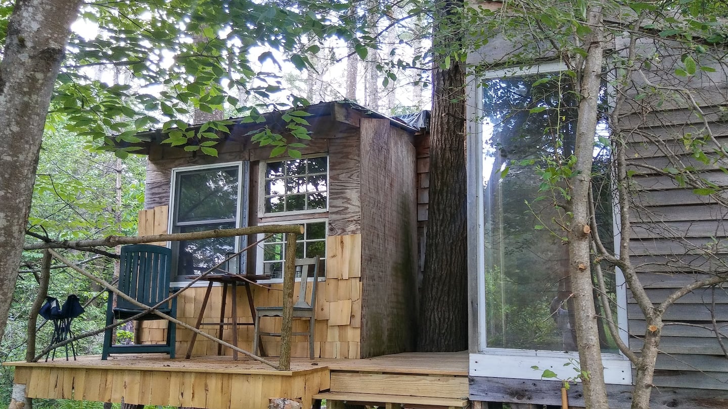White Mountains Treehouse Airbnb New Hampshire