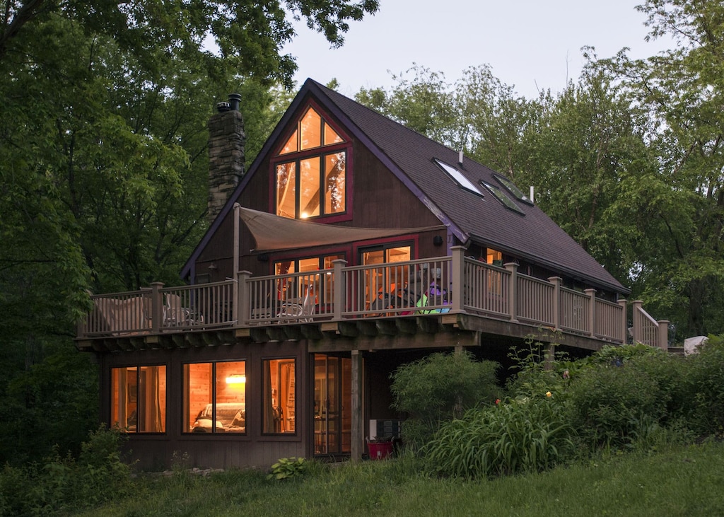 13 Coolest Iowa Cabin Rentals & Unique Stays - Treehouse Trippers