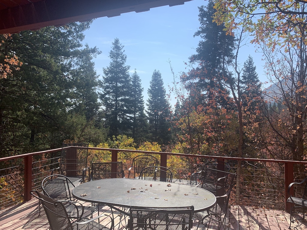 Treehouse Cabin in Utah