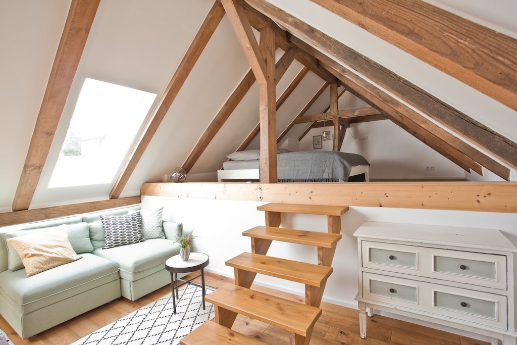 Treehouse Rentals in Germany Schorfheide Cottage
