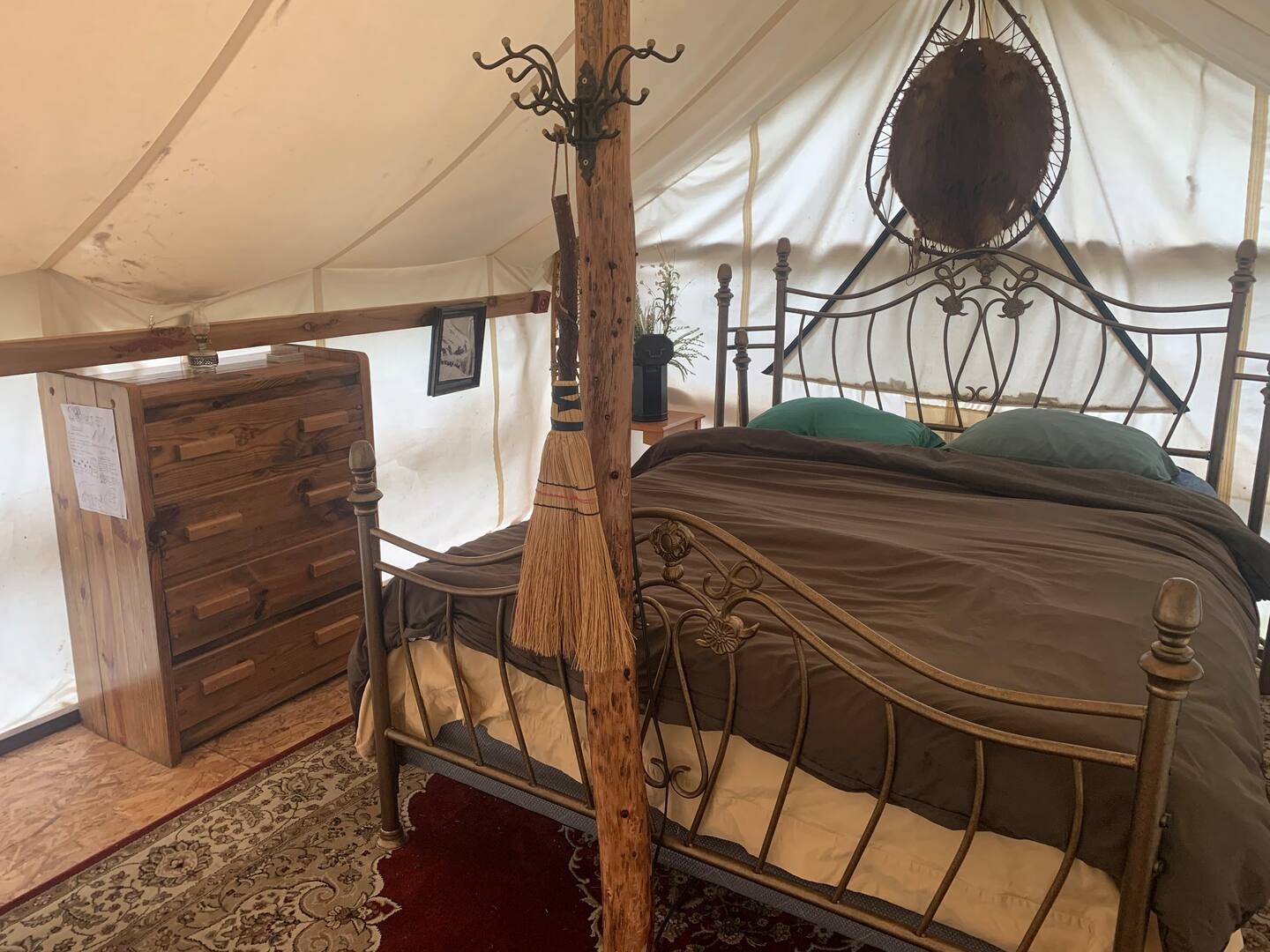 Treehouse Glamping Alaska