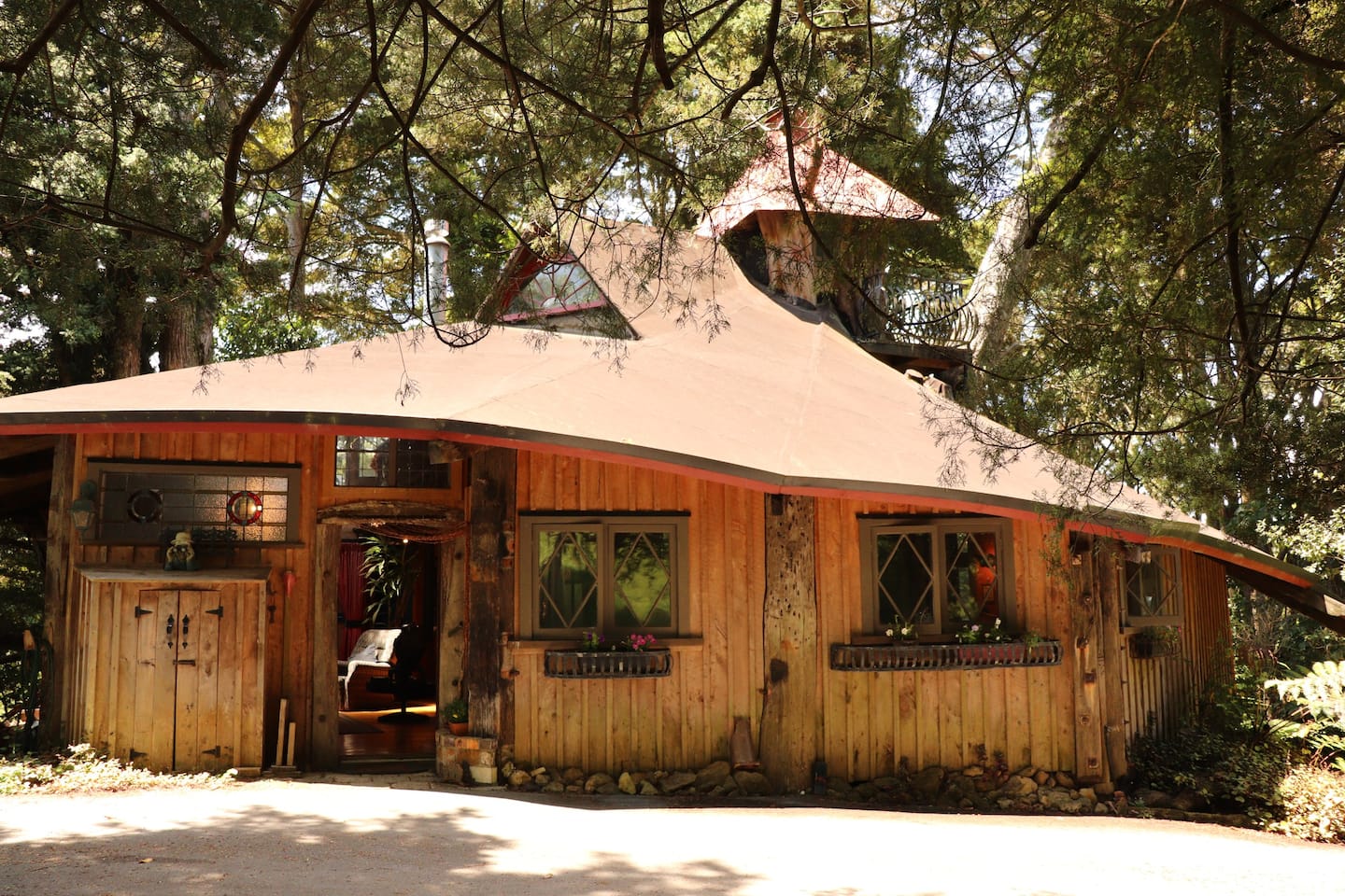 Fairytale Treehouse Airbnb NZ