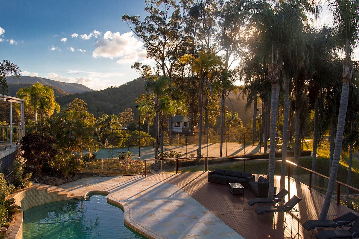 Treehouse Retreat Australia