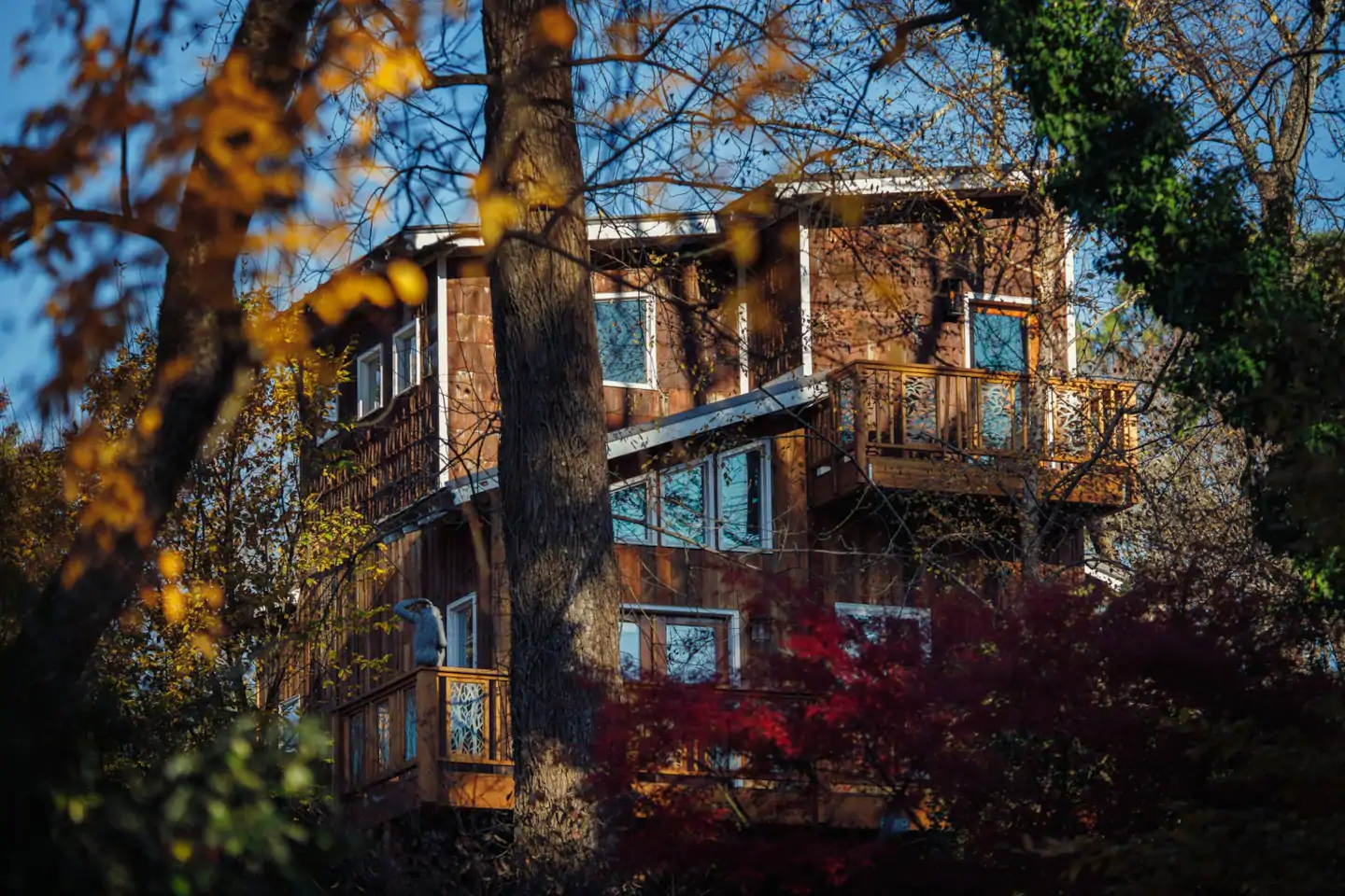 Archimedes’ Nest at the Emu Ranch Treehouse