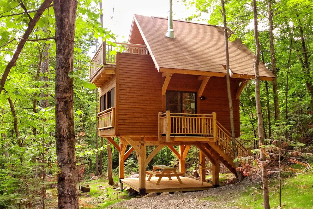 Exceptional Treehouse Comfort Airbnb