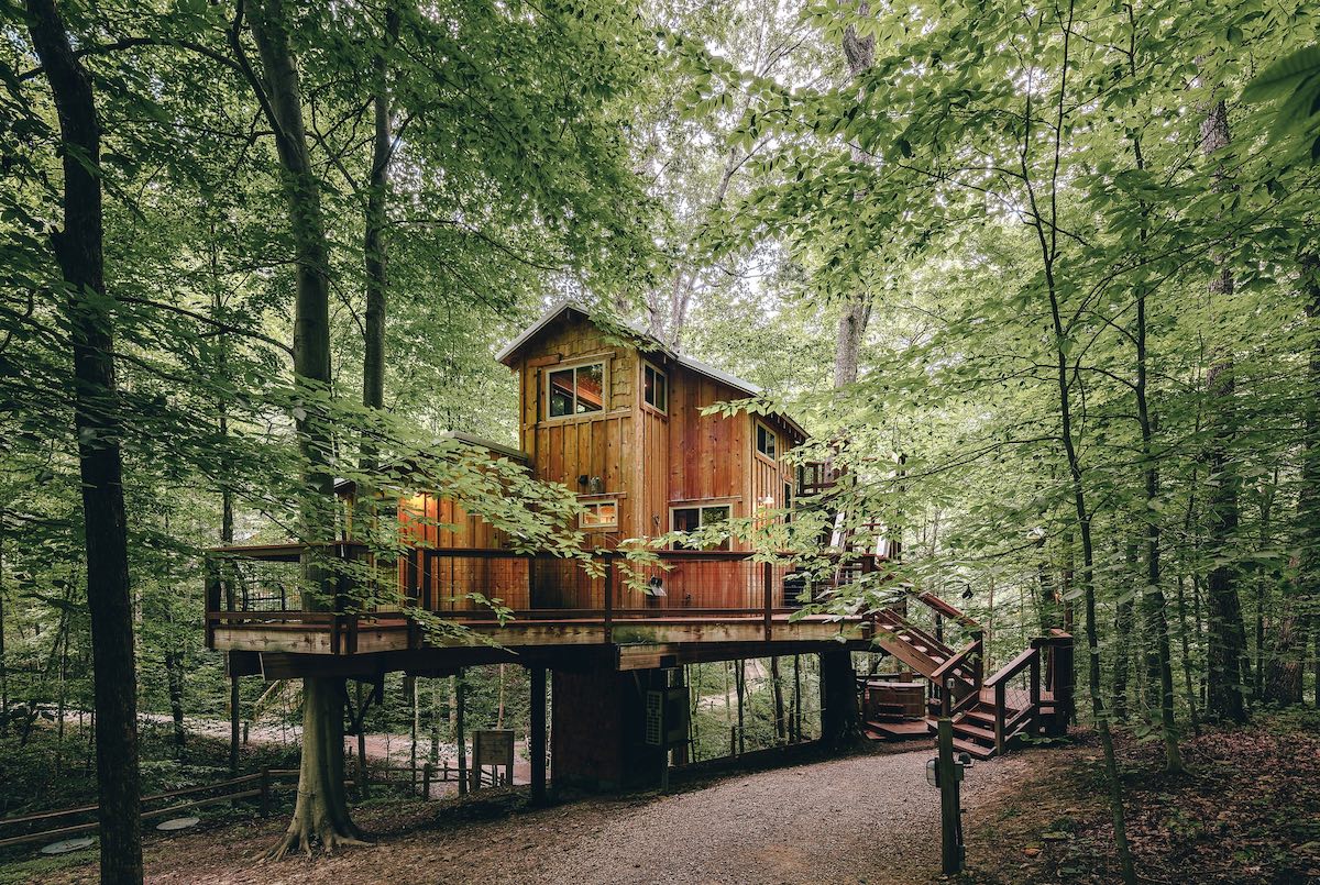 23 Amazing Treehouse Cabin Rentals In Ohio | Treehouse Trippers