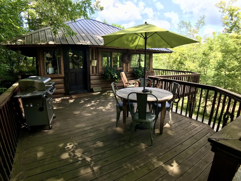 15 Best Eureka Springs Treehouses To Rent in 2023 Treehouse Trippers